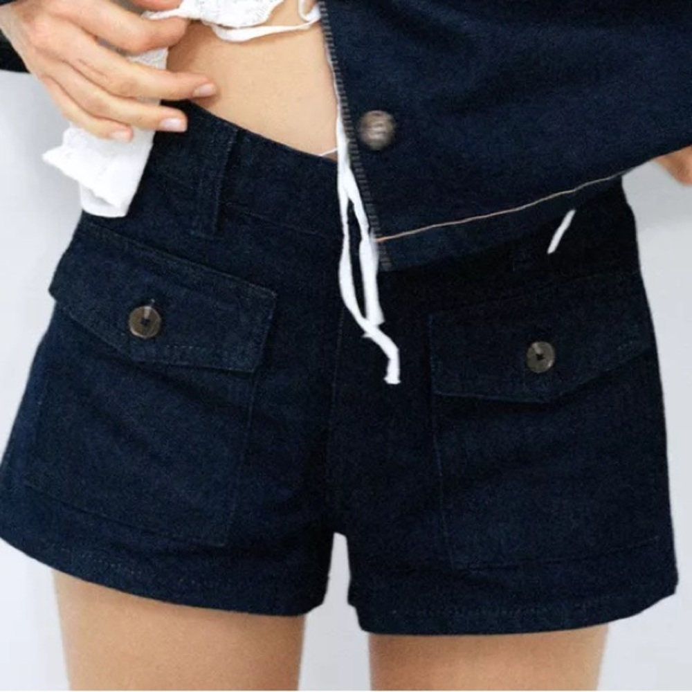 ZARA DENIM TRF MINI SHORTS SIZE 8